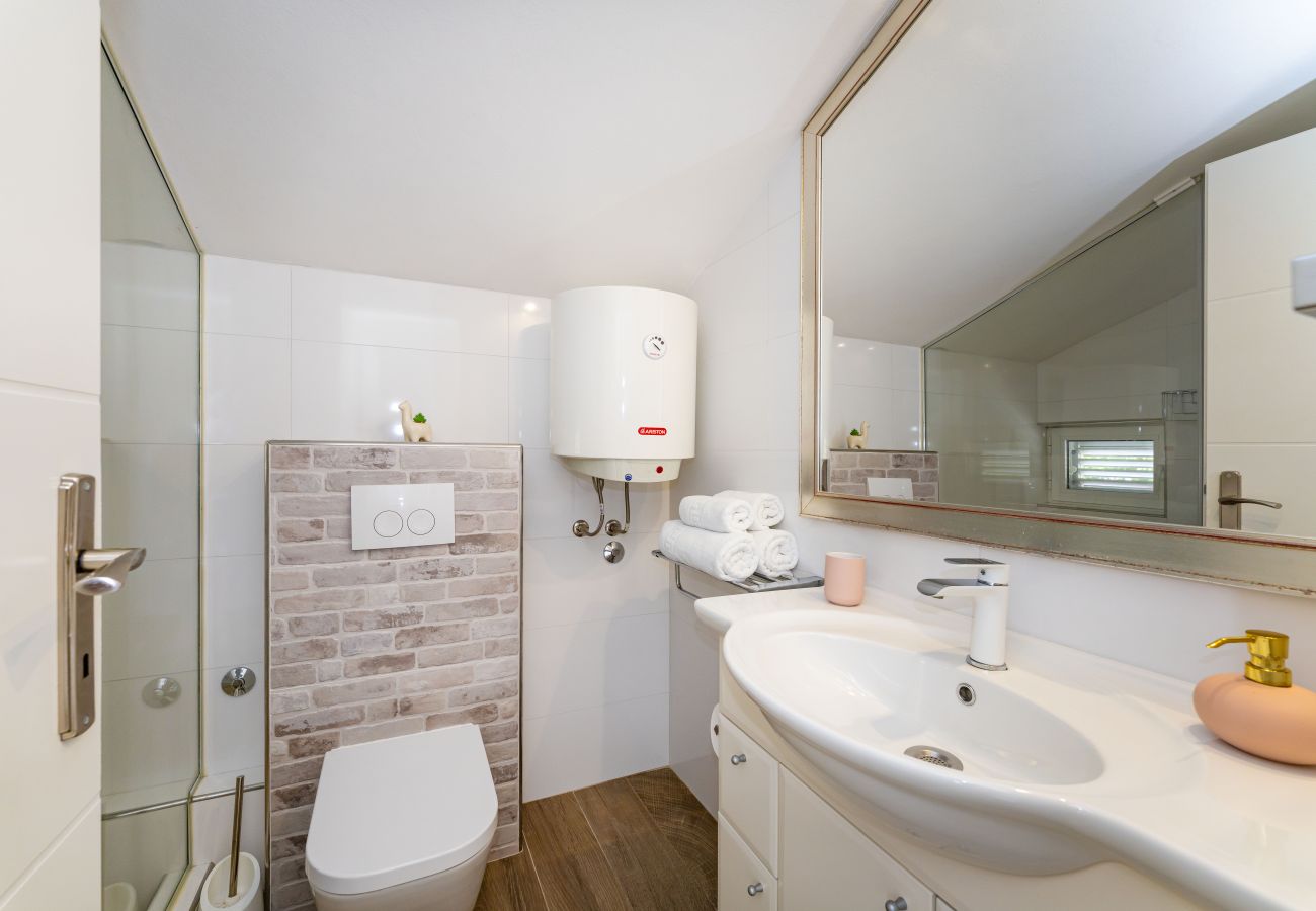 House in Peracko Blato - Villa Green Paradise