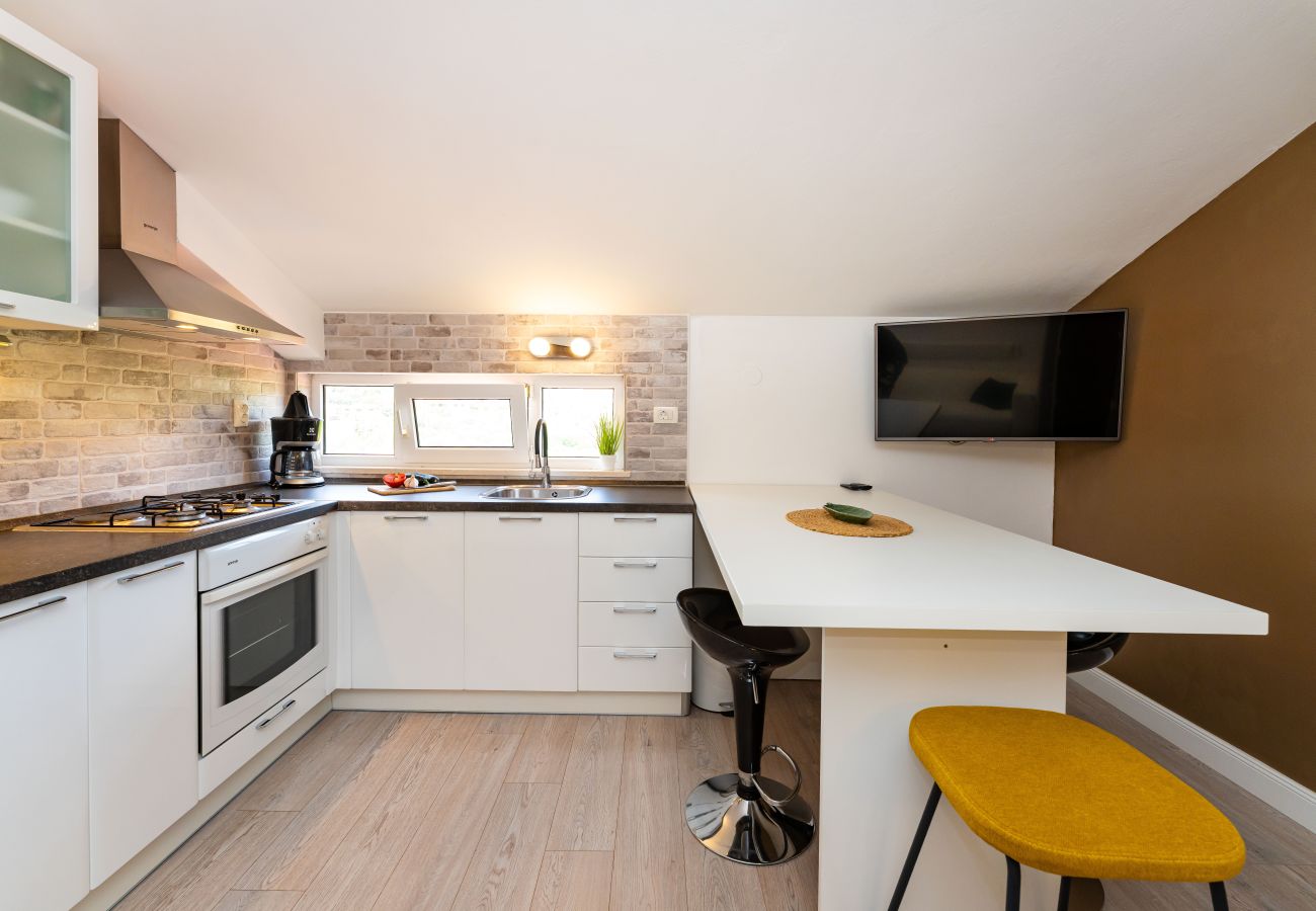 House in Peracko Blato - Villa Green Paradise