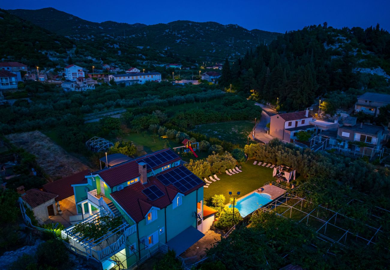 House in Peracko Blato - Villa Green Paradise