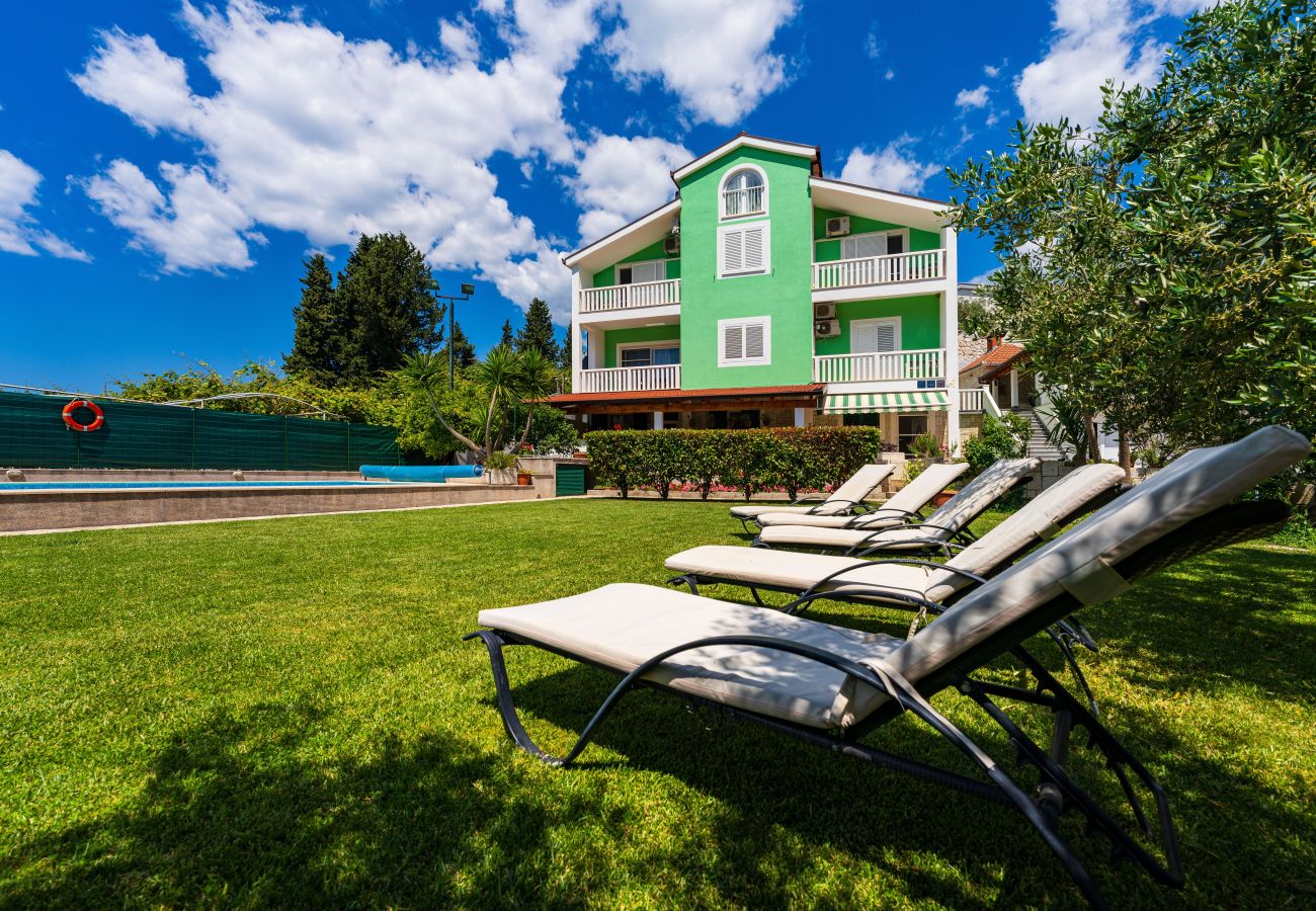 House in Peracko Blato - Villa Green Paradise