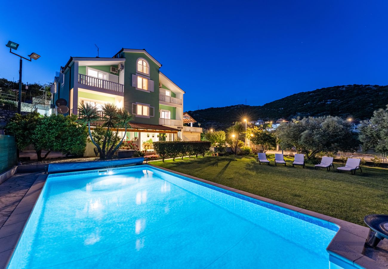 House in Peracko Blato - Villa Green Paradise