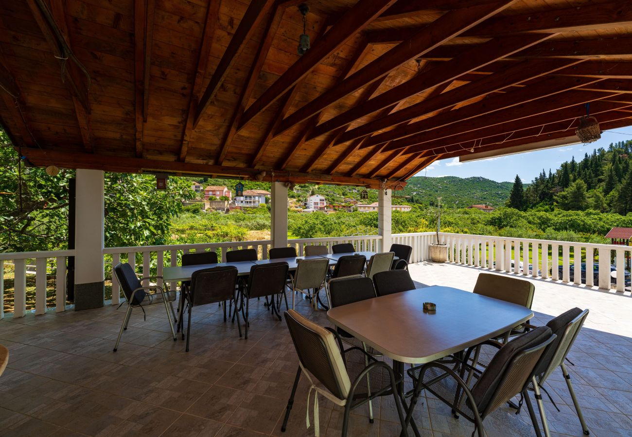 House in Peracko Blato - Villa Green Paradise