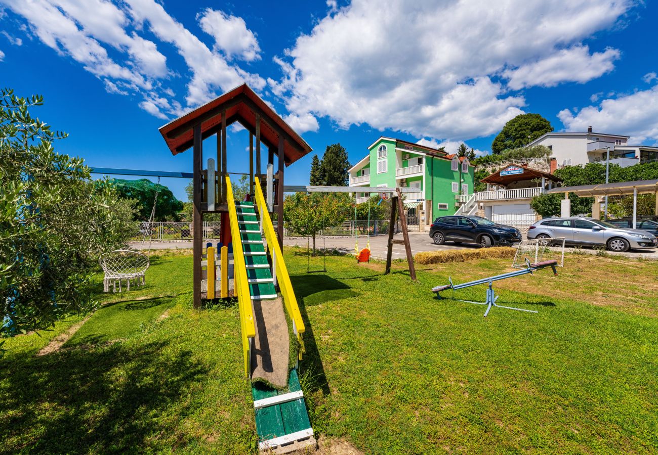 House in Peracko Blato - Villa Green Paradise