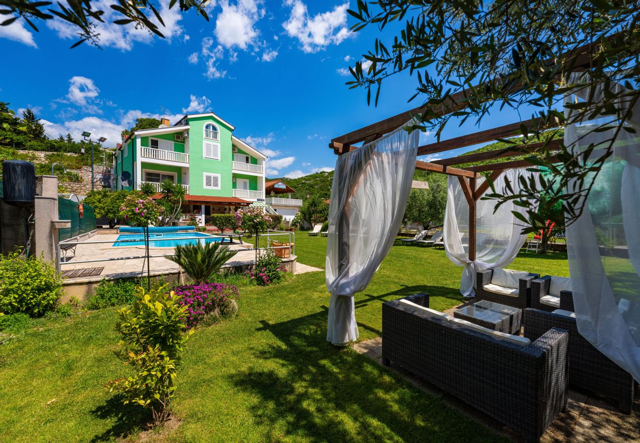 House in Peracko Blato - Villa Green Paradise
