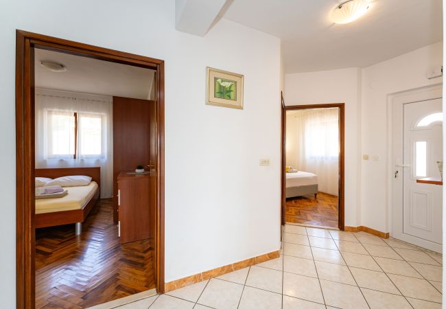 House in Maslenica - Holiday home Anatea House in Maslenica - Holiday home Anatea