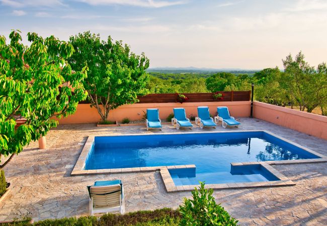 House in Visocane - Apartment Visocane with private pool House in Visocane - Apartment Visocane with private pool