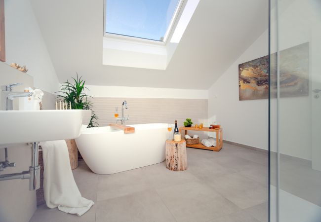 House in Svirce - Sea view Villa Amaria House in Svirce - Sea view Villa Amaria