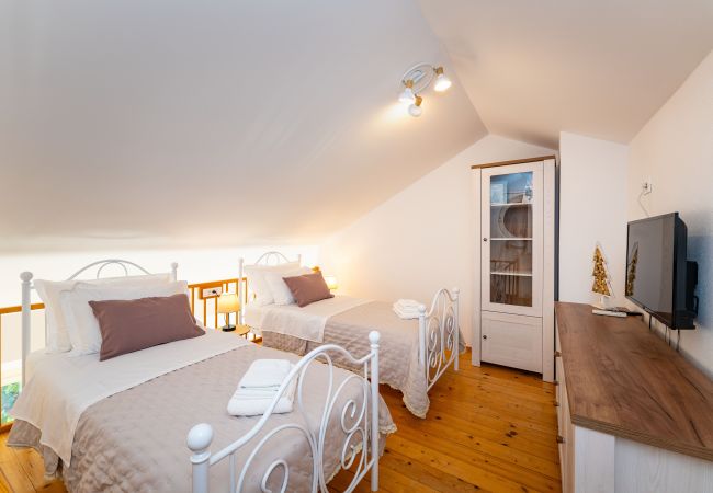 House in Svirce - Sea view Villa Amaria House in Svirce - Sea view Villa Amaria