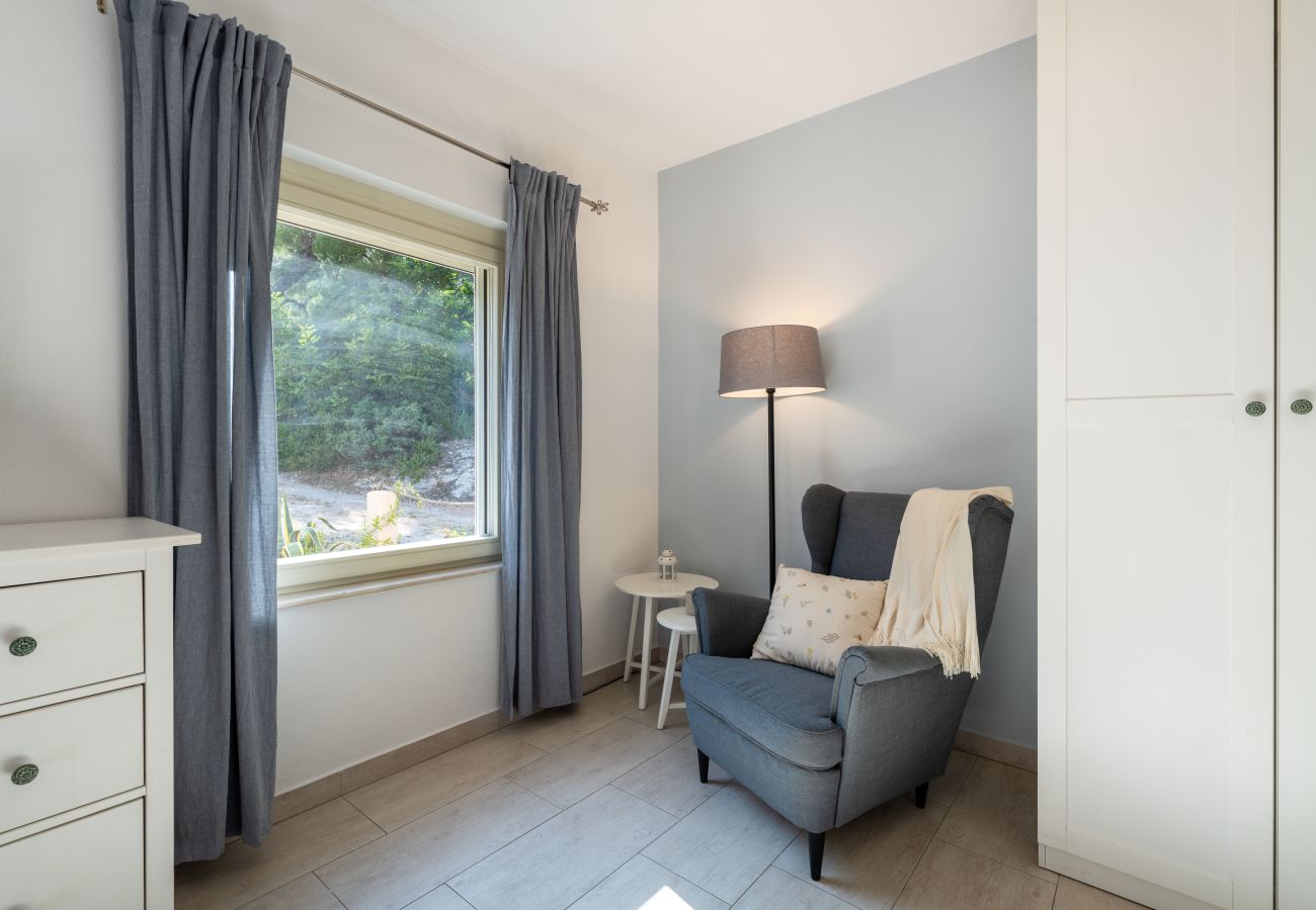 House in Svirce - Sea view Villa Amaria