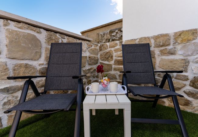 House in Rtina - Holiday home Fortica House in Rtina - Holiday home Fortica