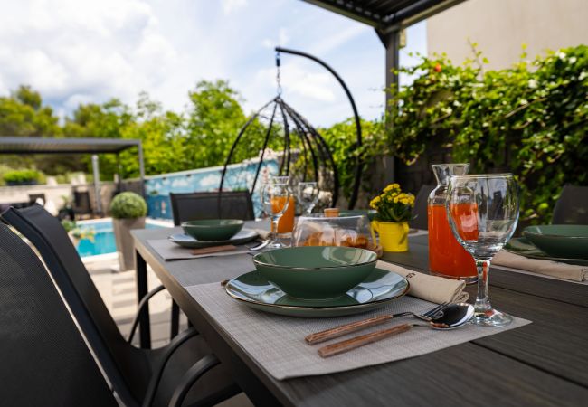 Apartment in Žaboric - Apartment Nikita with private pool Apartment in Žaboric - Apartment Nikita with private pool