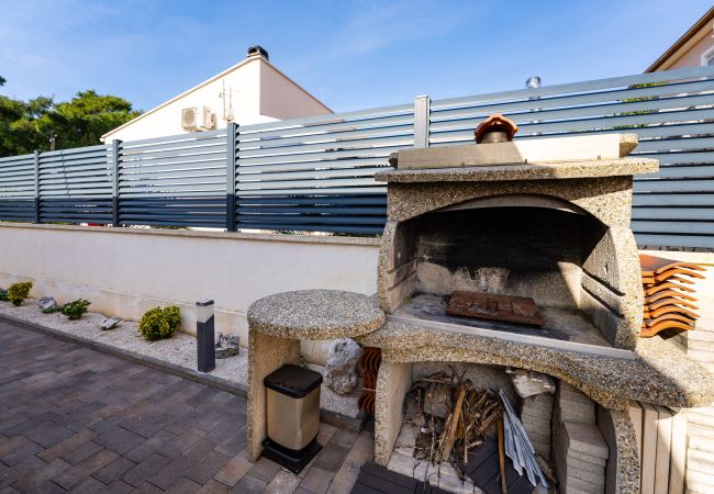 House in Vir - Villa Gajser House in Vir - Villa Gajser