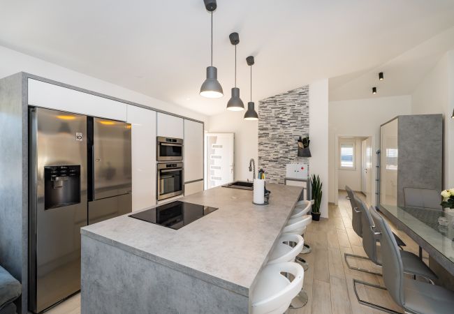 House in Vir - Villa Gajser House in Vir - Villa Gajser