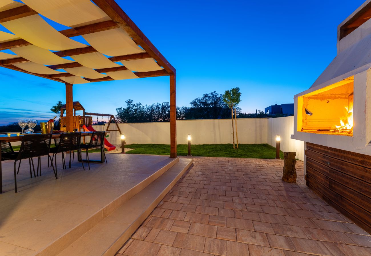 House in Murvica - Luxury Villa T&T