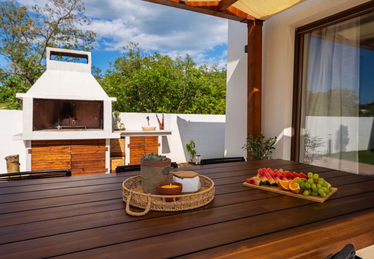 House in Murvica - Luxury Villa T&T