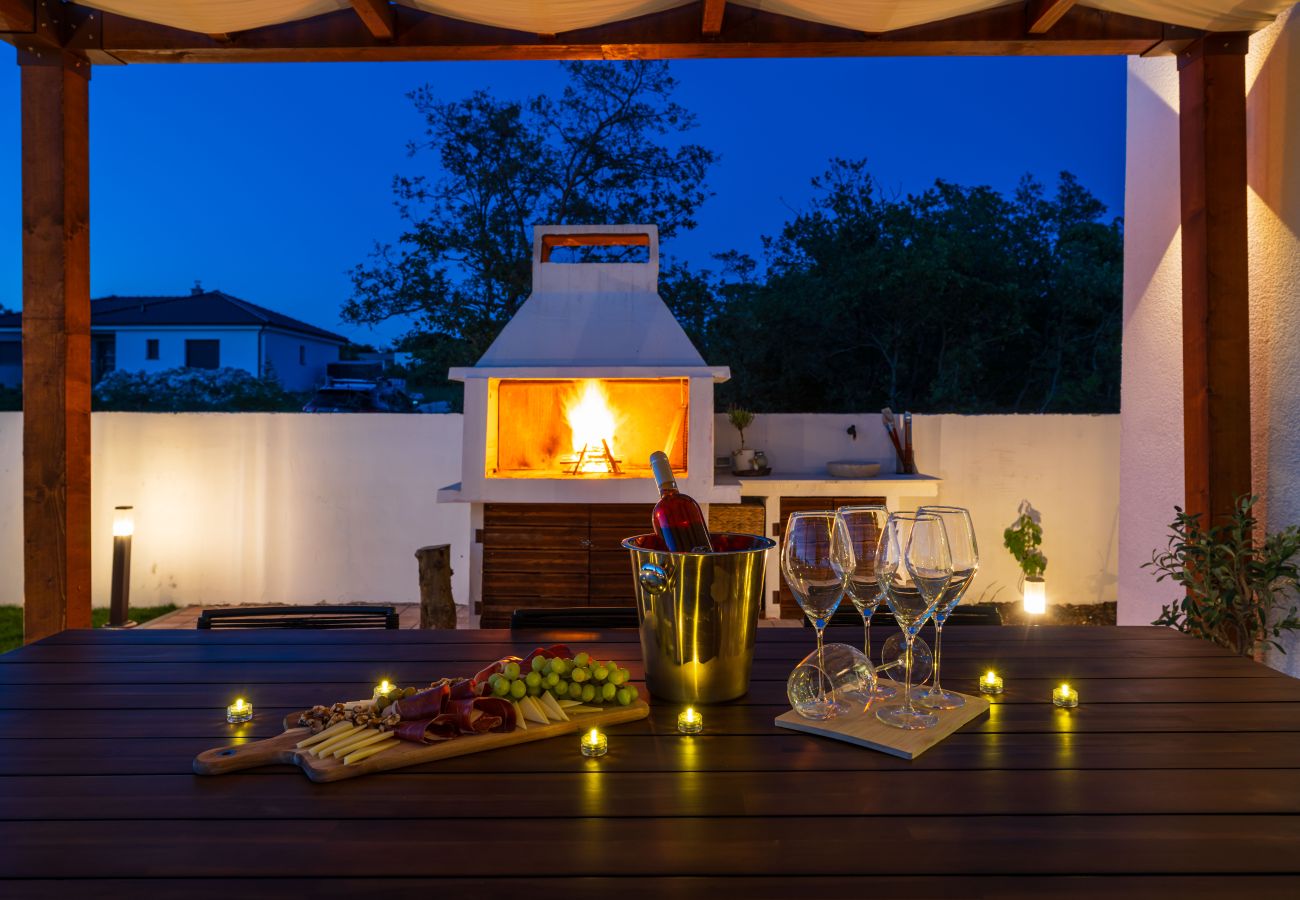 House in Murvica - Luxury Villa T&T