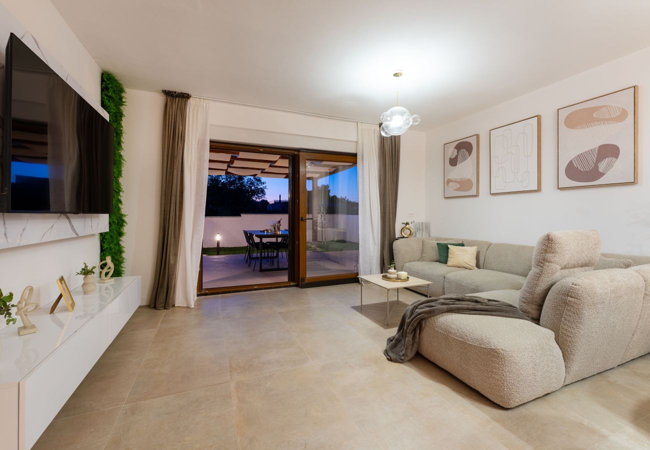 House in Murvica - Luxury Villa T&T