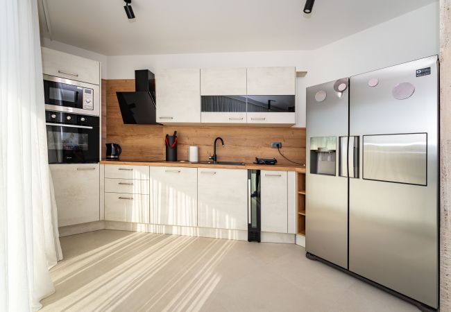 Apartment in Vrsi - Beach apartment LaMag Apartment in Vrsi - Beach apartment LaMag