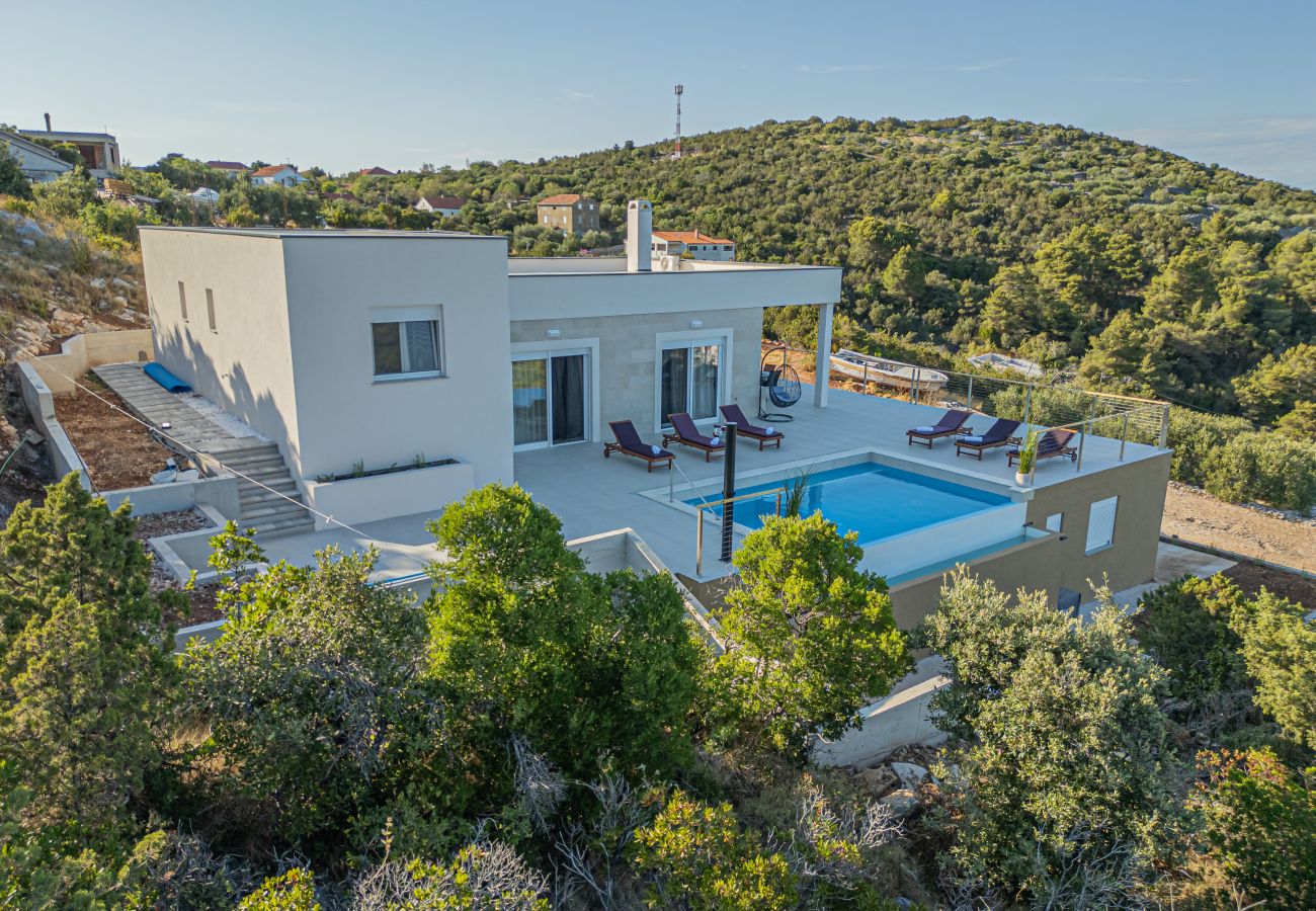 House in Zaglav - Sea view Villa Belvedir