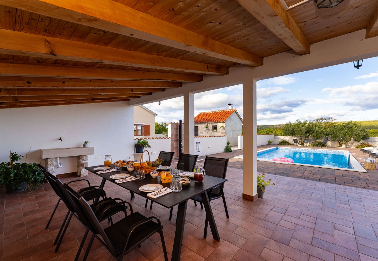 House in Skradin - Villa Marijana House in Skradin - Villa Marijana