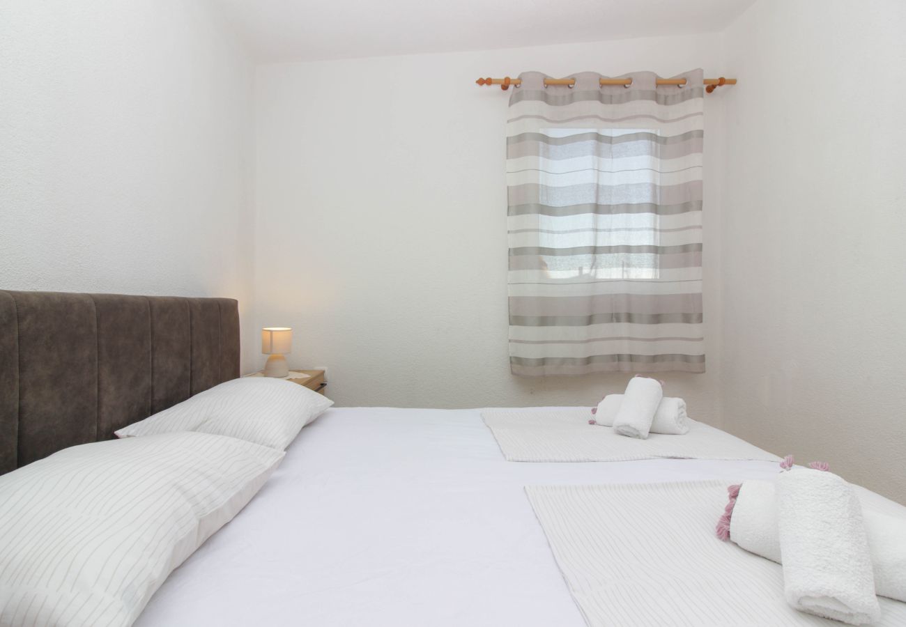 Apartment in Biograd na moru - Apartman DaDa 3