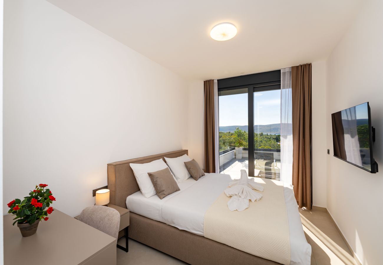 Apartment in Starigrad - Sea view Villa Senti