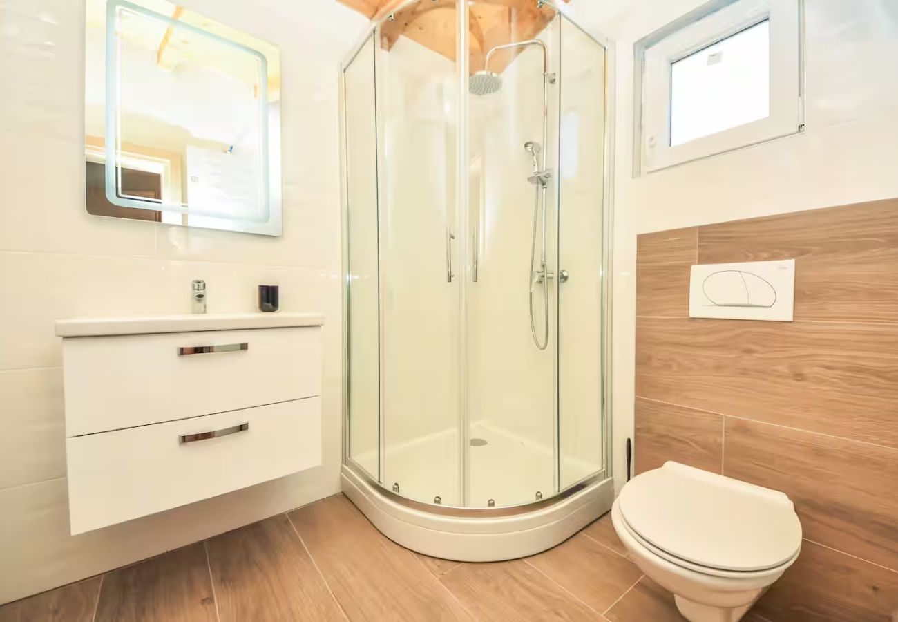 House in Tinj - Villa Ljubica with private pool