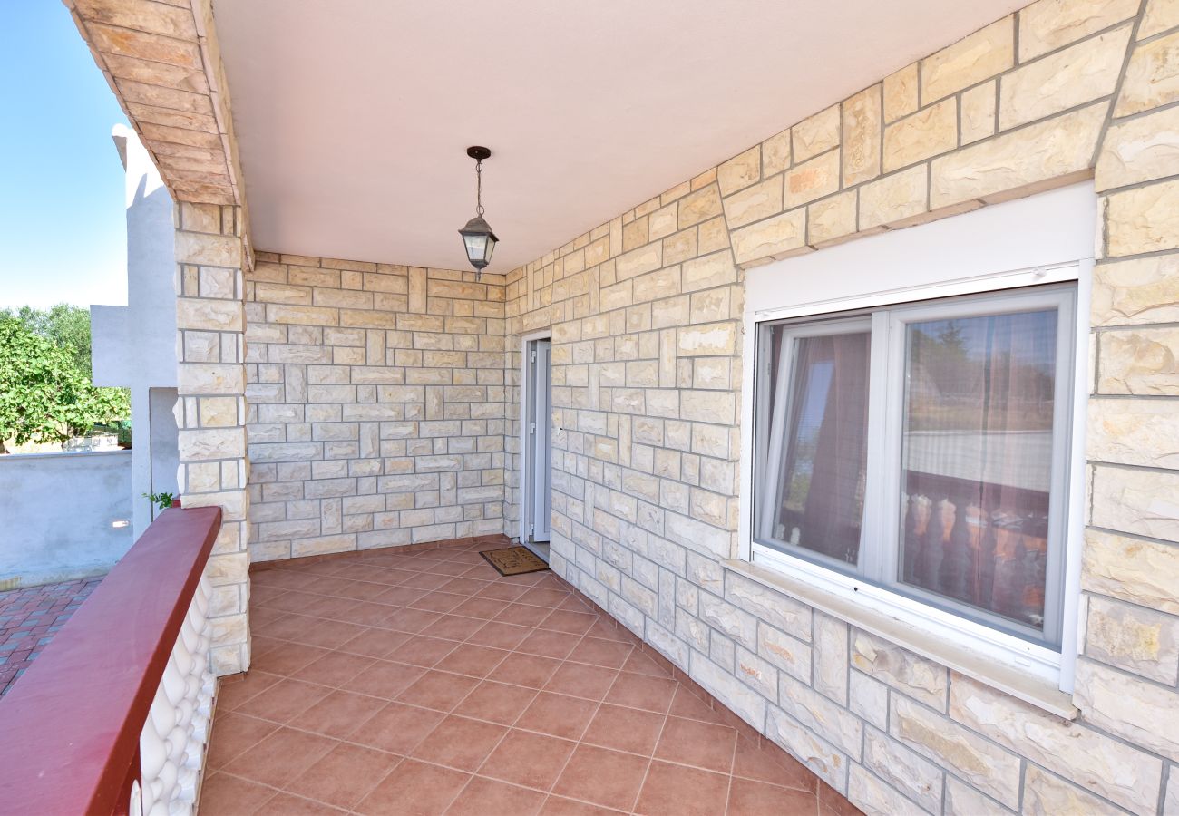 House in Tinj - Villa Ljubica with private pool