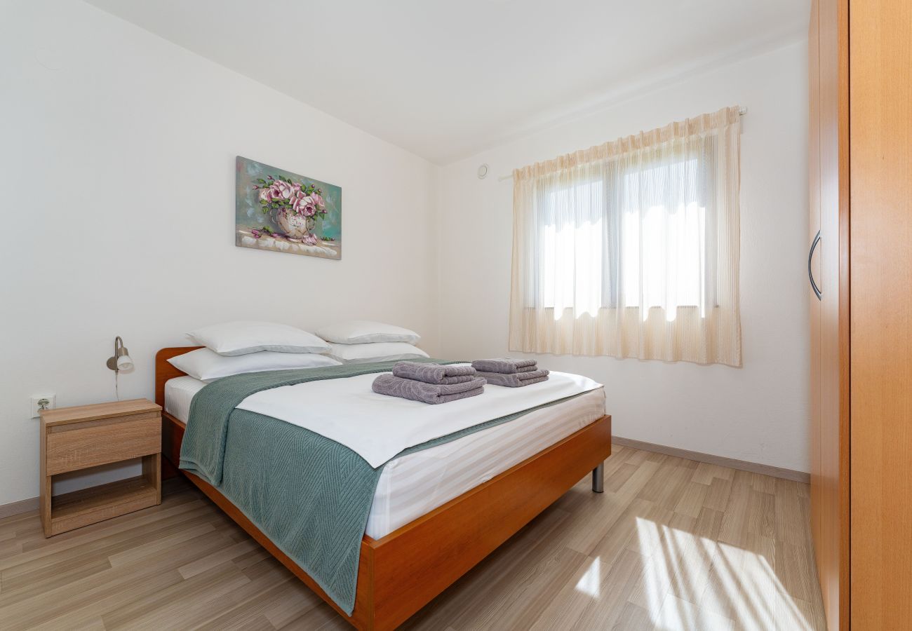 Apartment in Starigrad - Sea view Apartment Masha