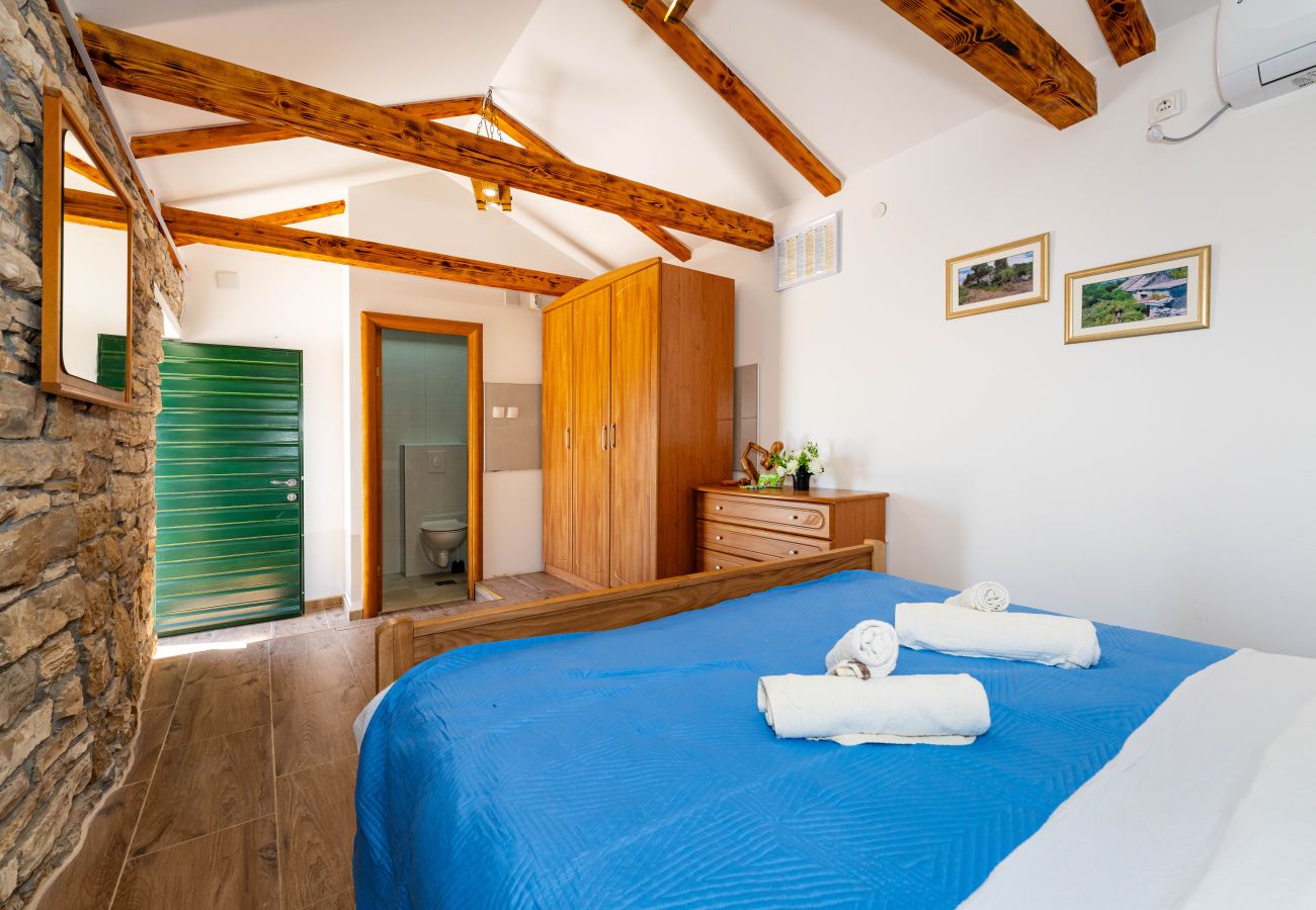 House in Kula Atlagic - Villa Hilltop Paradise