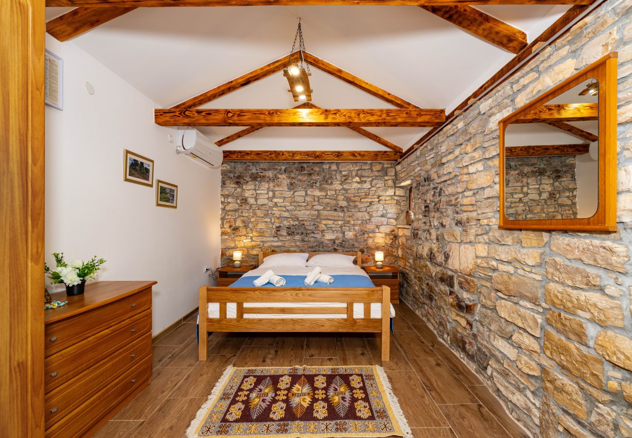 House in Kula Atlagic - Villa Hilltop Paradise
