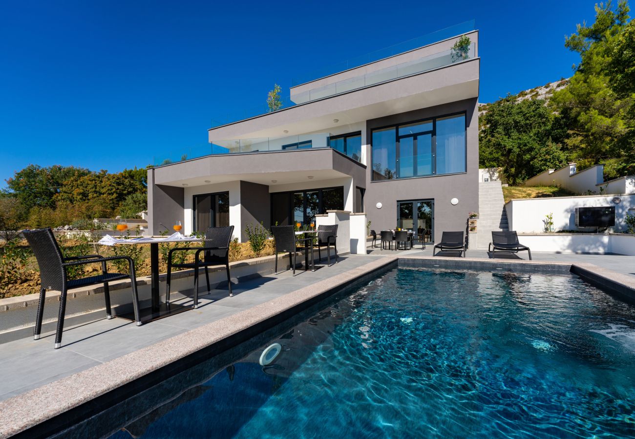 House in Starigrad - Sea view Villa Senti