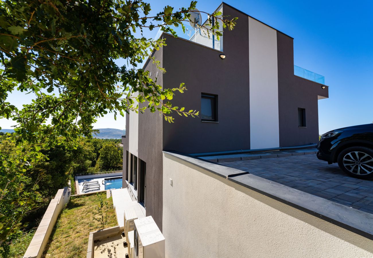 House in Starigrad - Sea view Villa Senti