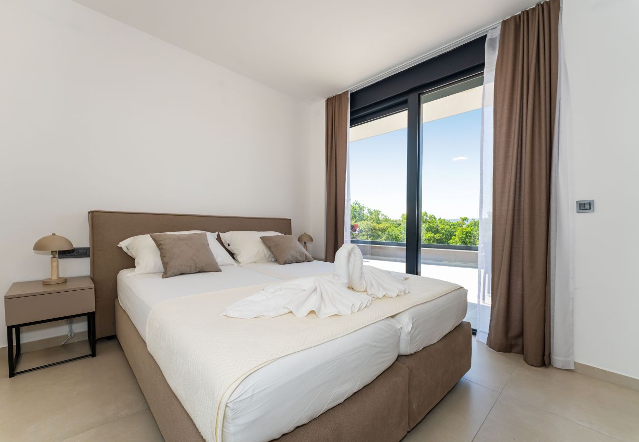 House in Starigrad - Sea view Villa Senti