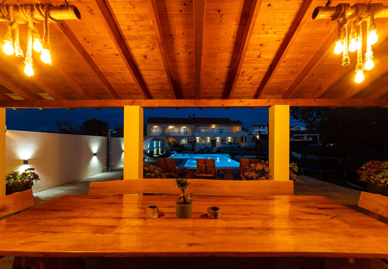 Apartment in Galovac - Apartment Galleli with private pool