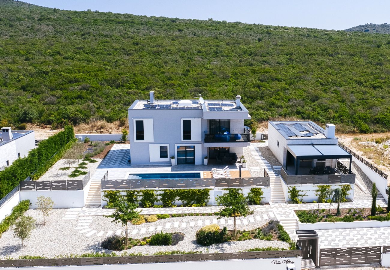 House in Debeljak - Luxury Villa AMore