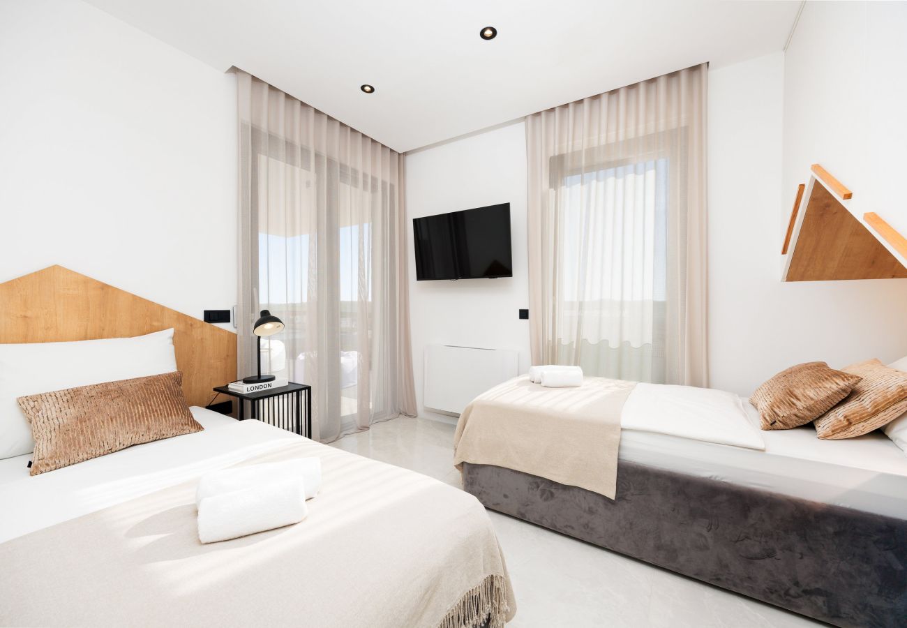 House in Debeljak - Luxury Villa AMore