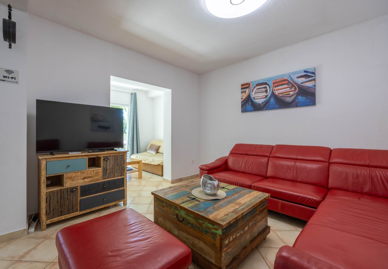 House in Donji Kašic - Holiday home Mandorla
