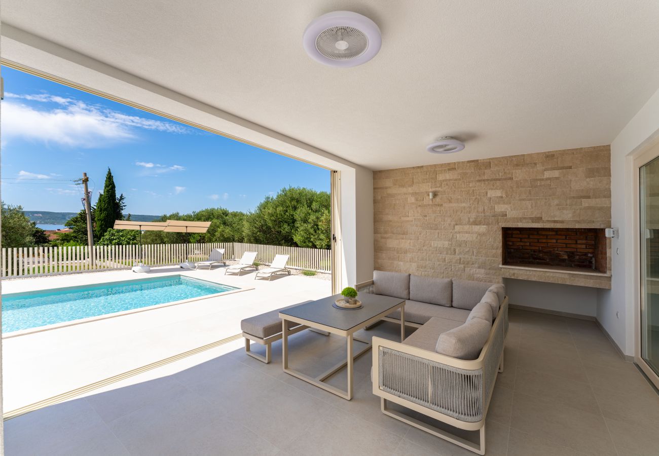 House in Sveti Petar - Sea view Villa RoNoDa