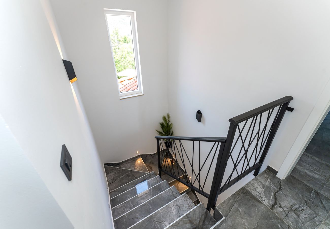House in Seline - Villa Mirta